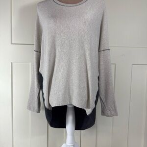 Capote‎ Tan and Black Long-Sleeve Tunic Top Quite Luxury Classic Super Soft